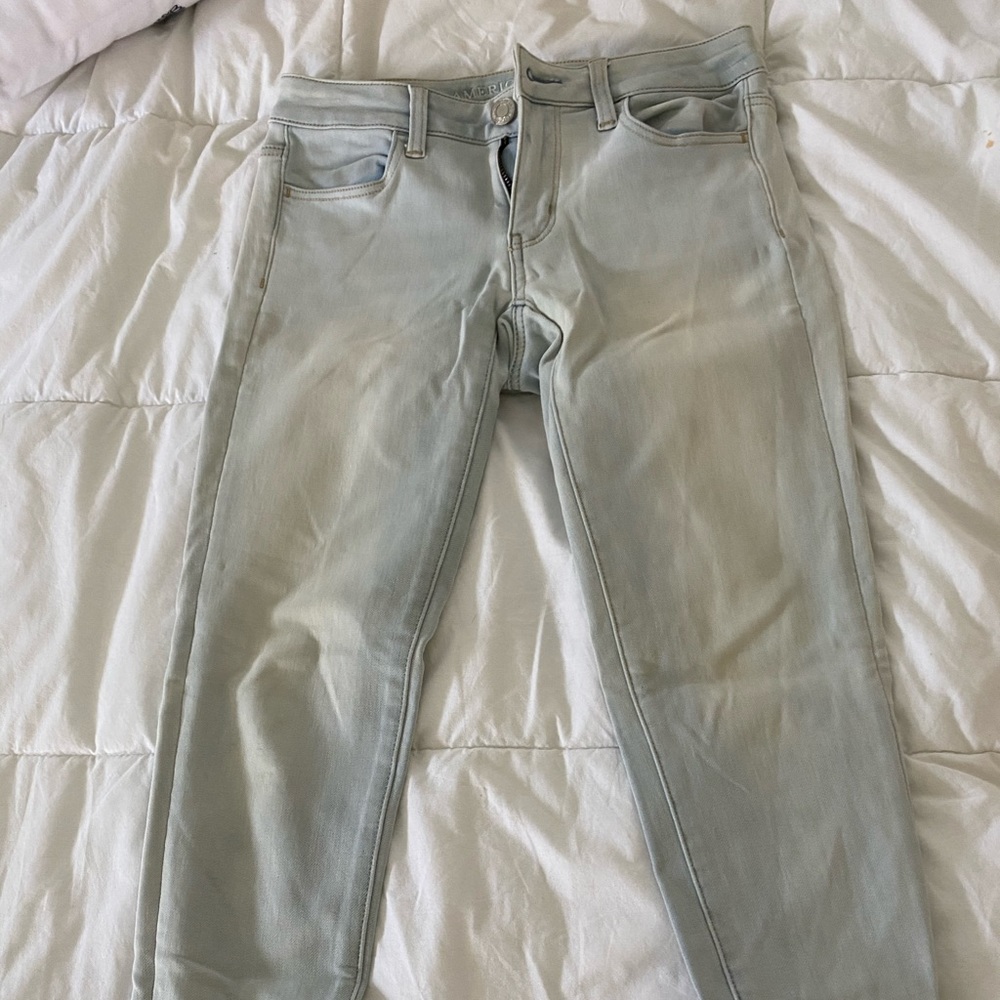 BRAND NEW Light Wash Jeggings